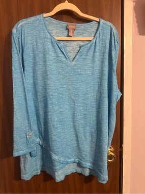 Chicos size 3  Light Blue V-Neck Roll-Sleeve Women's Top